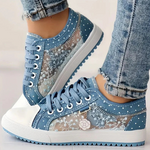 CARO | ELEGANTE DAMEN-SNEAKER MIT FLORALEN DETAILS