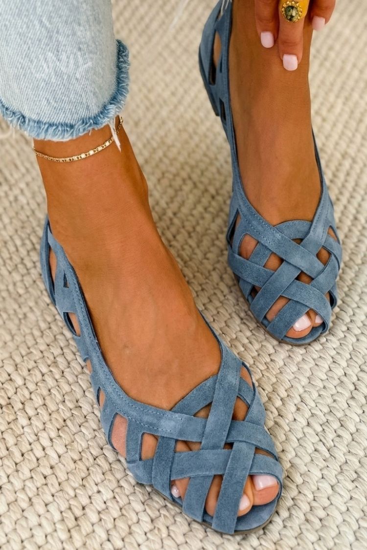 Hina | Flat open-toe sandals with braided material