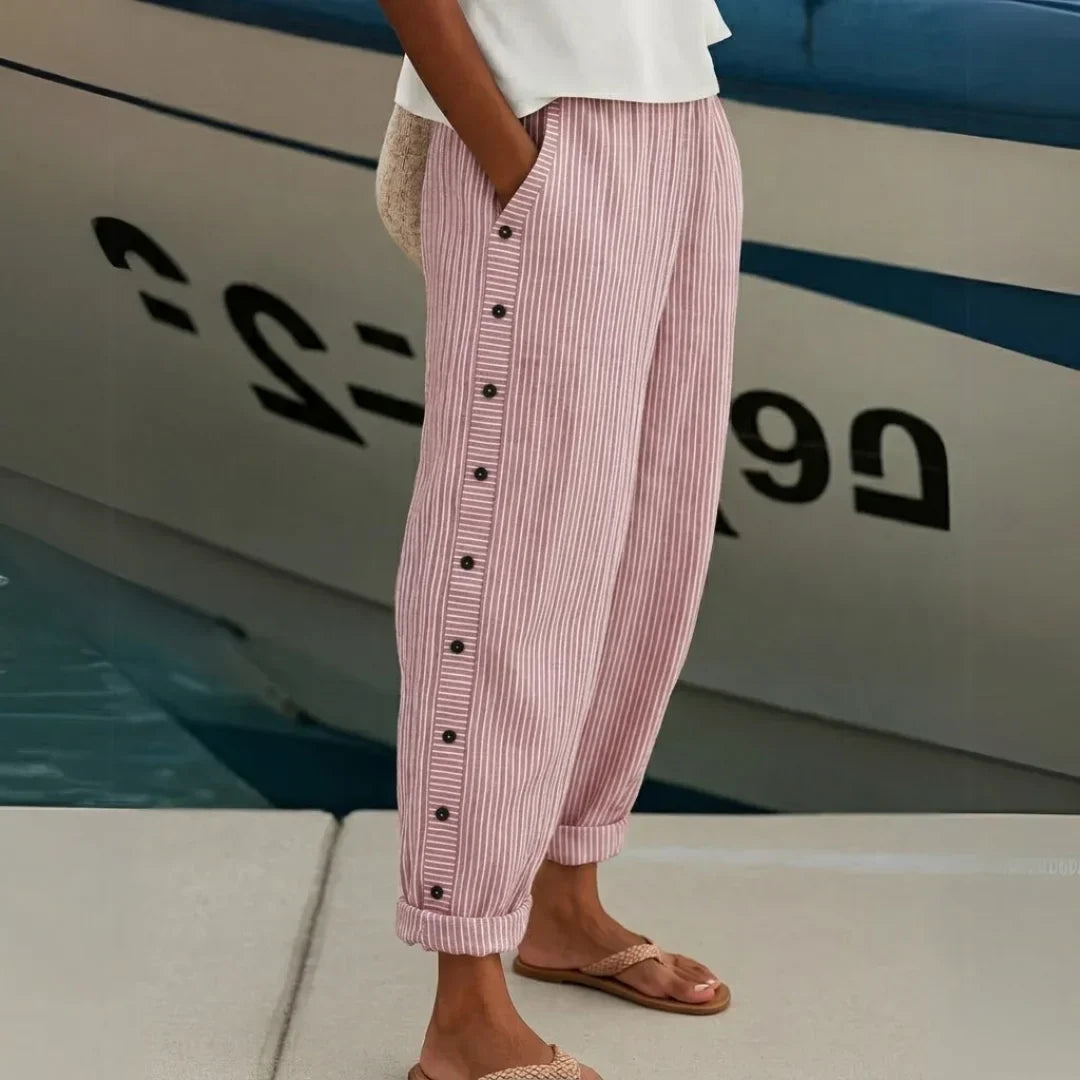 CAITLIN |PANTALÓN A RAYAS CON BOTONES ELEGANTES