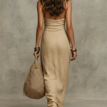 Emilia | Vestido Arena Sofisticado